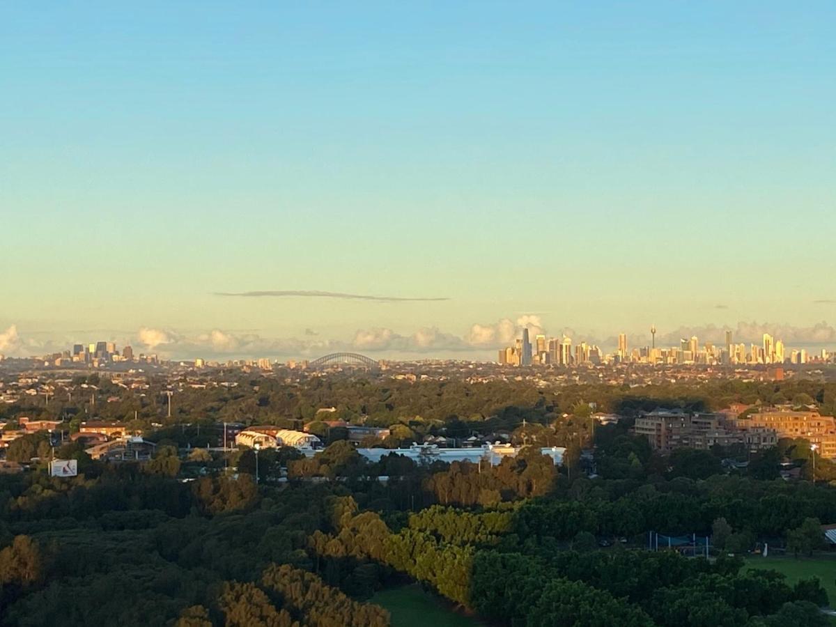 Parkside & City View In Sydney Olympic Park Exterior foto