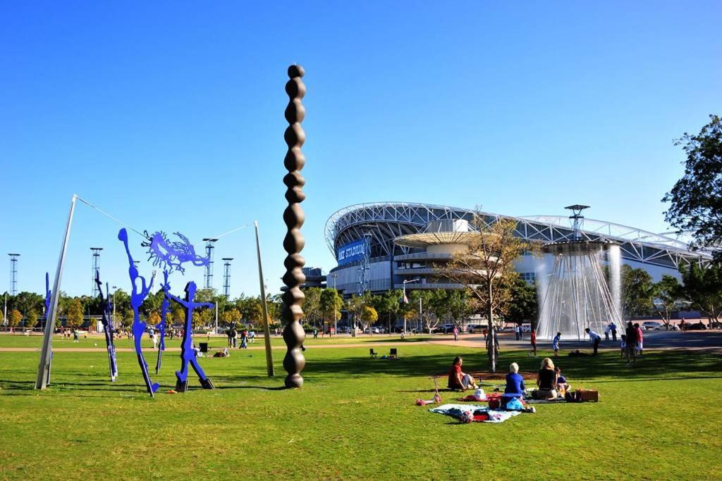 Parkside & City View In Sydney Olympic Park Exterior foto